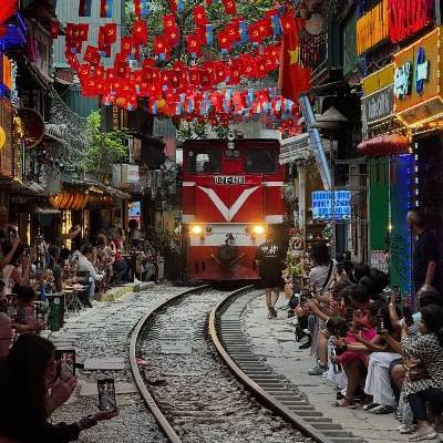 Hanoi Train Street